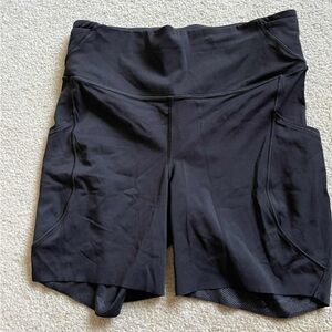 Lululemon Fast and Free shorts sz 8